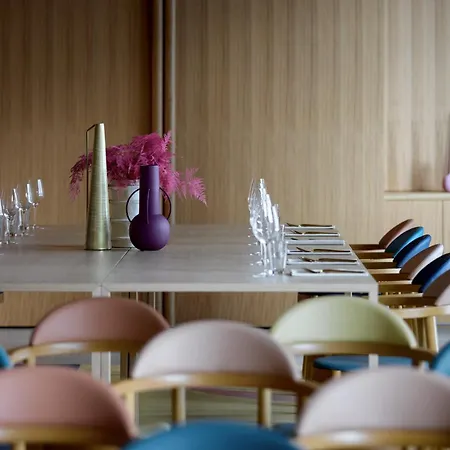 מלון Kimpton Main Frankfurt By Ihg 5*