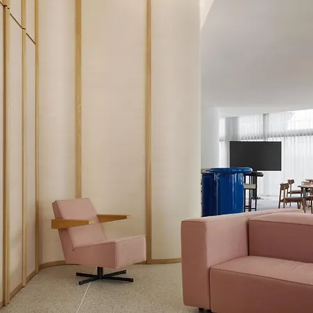 Kimpton Main Frankfurt By Ihg Отель 5*