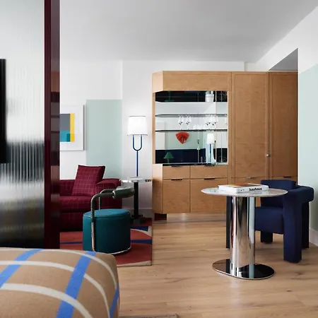 Kimpton Main Frankfurt By Ihg מלון