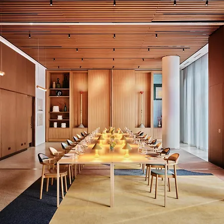 Kimpton Main Frankfurt By Ihg
