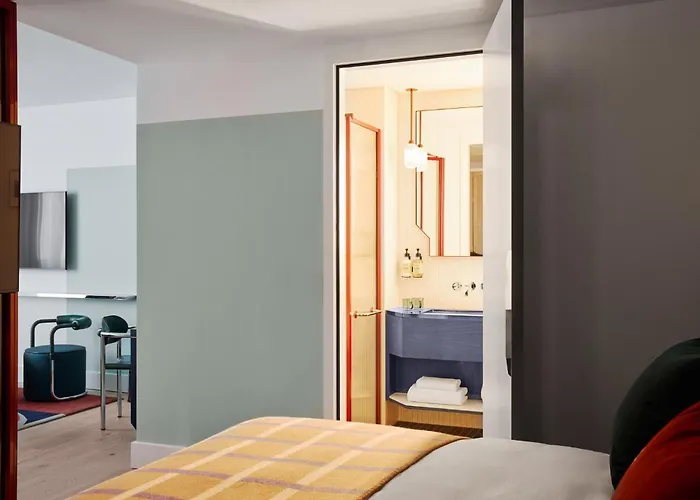 Hotel Kimpton Main Frankfurt By Ihg 5*