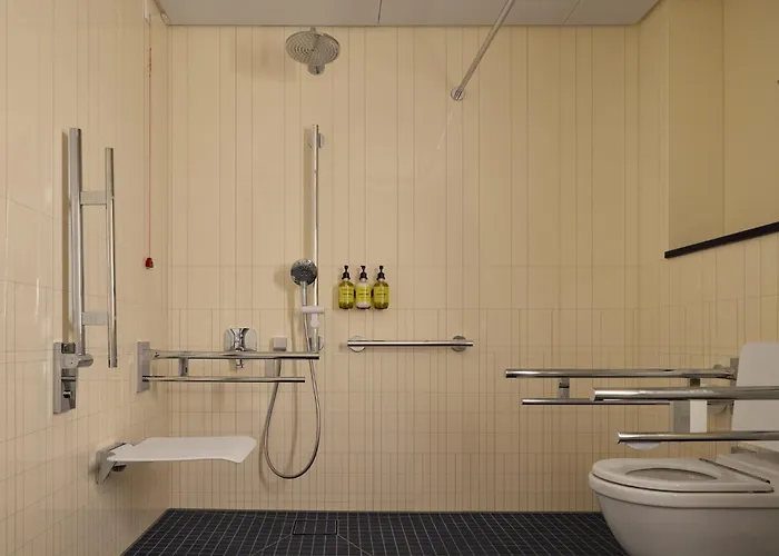 Kimpton Main Frankfurt By Ihg 5*