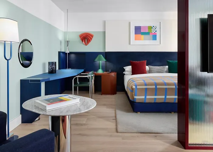 فندق Kimpton Main Frankfurt By Ihg 5*